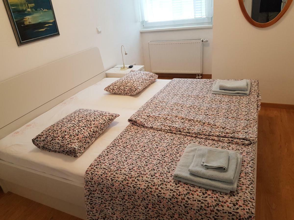 Ferienwohnung Apartman Ella Zagreb Exterior foto